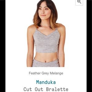 BLACK Manduka sports bra / crop top